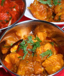 Best-Indian-Restaurant-And-Takeaway-Newent-Tandoori-chicken-curry.jpg
